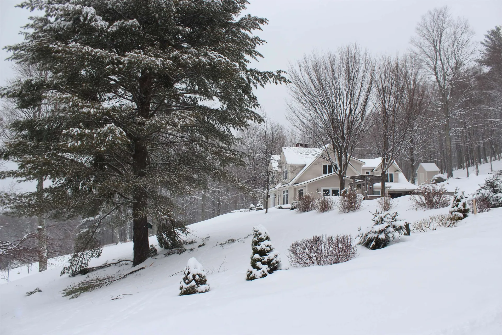 120 Ridgeview Road Warren VT 05674