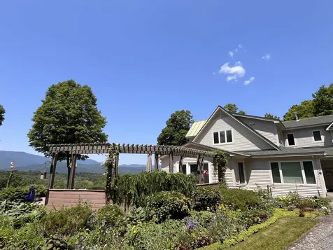 120 Ridgeview Road Warren VT 05674