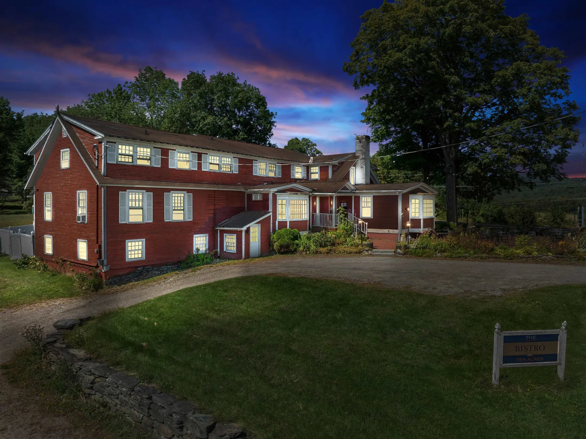 14 Barrows Road Stowe VT 05672