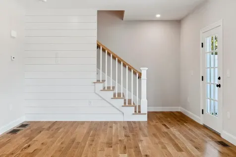 32 Juniper Lane Portsmouth NH 03801