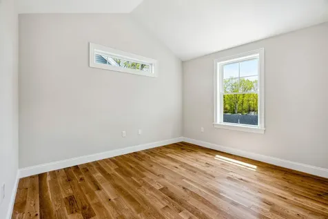 32 Juniper Lane Portsmouth NH 03801