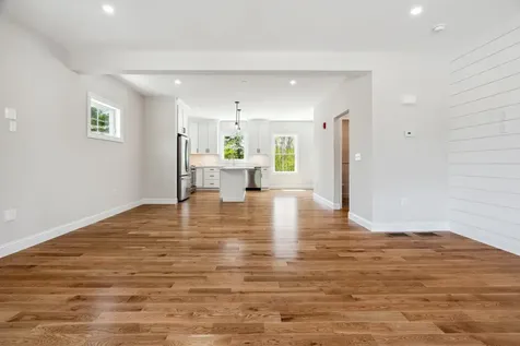 32 Juniper Lane Portsmouth NH 03801