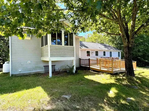 4 Tandy Road Deerfield NH 03037