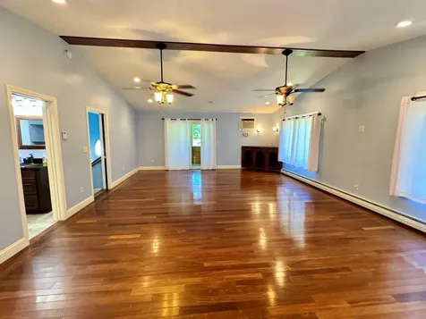 4 Tandy Road Deerfield NH 03037