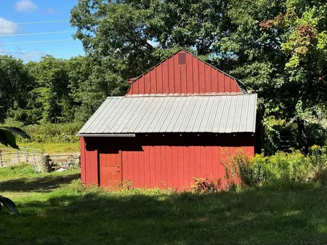 4 Tandy Road Deerfield NH 03037