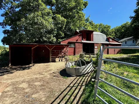 4 Tandy Road Deerfield NH 03037