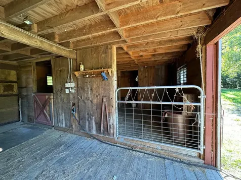 4 Tandy Road Deerfield NH 03037