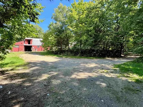 4 Tandy Road Deerfield NH 03037