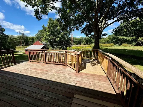 4 Tandy Road Deerfield NH 03037