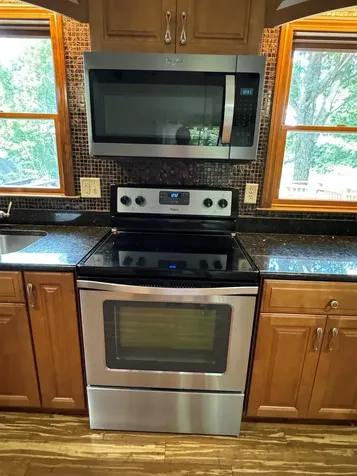 4 Tandy Road Deerfield NH 03037