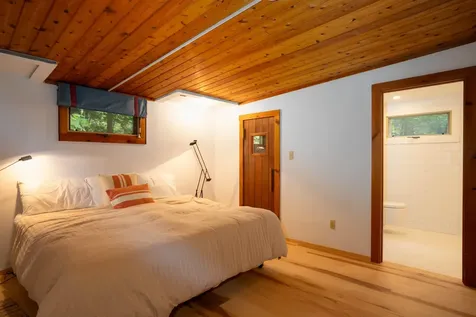 22 Loop Road Winhall VT 05340
