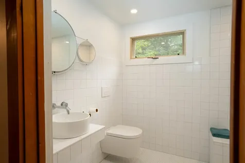 22 Loop Road Winhall VT 05340