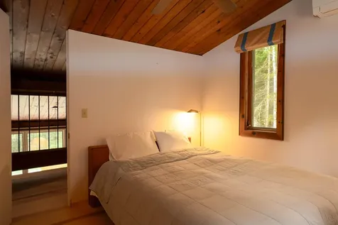 22 Loop Road Winhall VT 05340