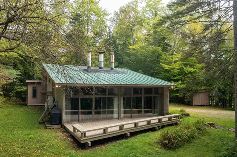 22 Loop Road Winhall VT 05340