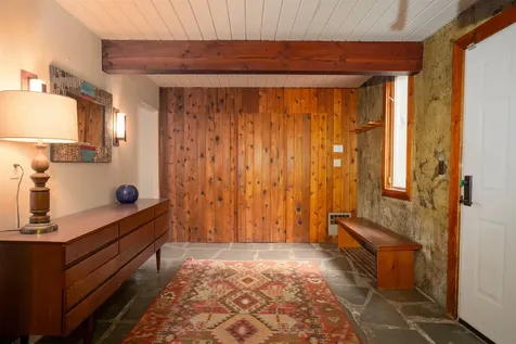 22 Loop Road Winhall VT 05340