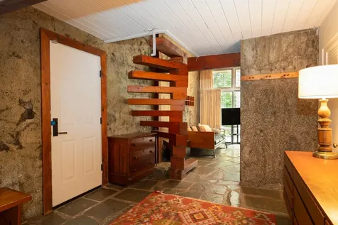 22 Loop Road Winhall VT 05340