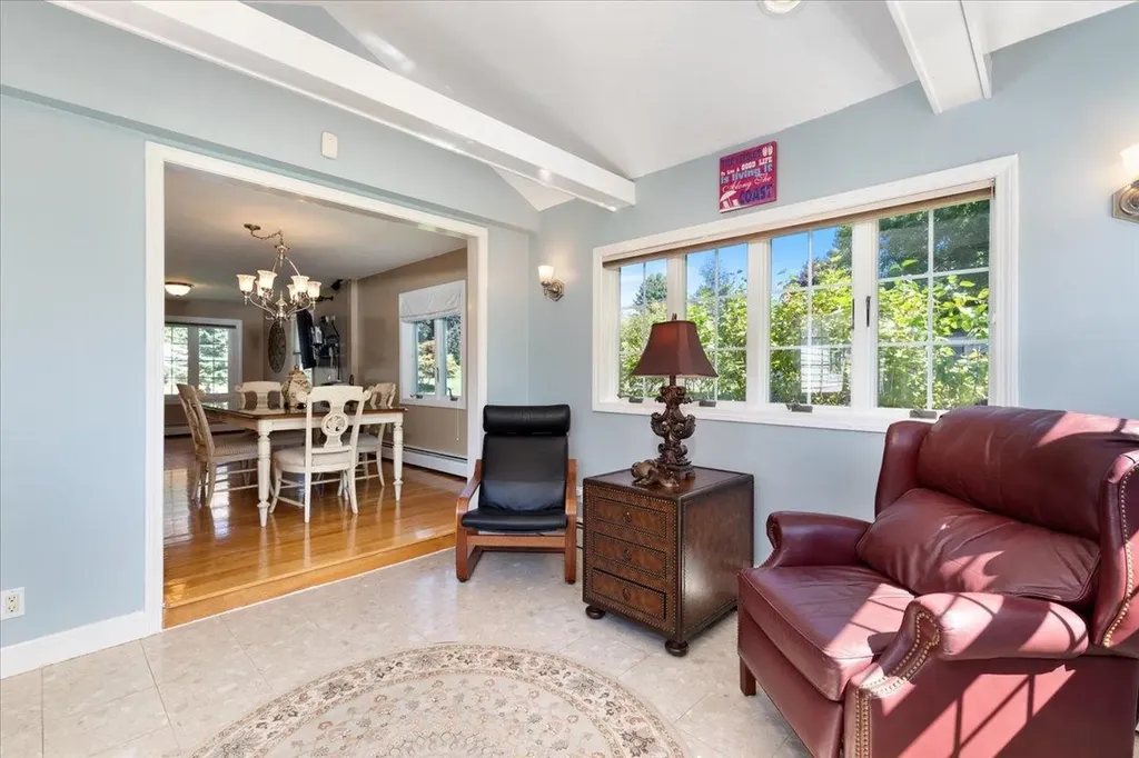 30 S Cross Road Haverhill MA 01835
