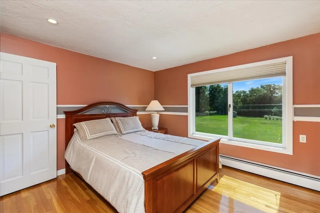 30 S Cross Road Haverhill MA 01835