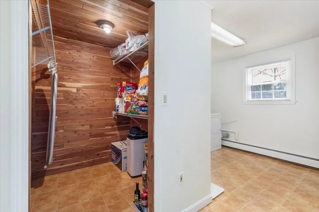 30 S Cross Road Haverhill MA 01835
