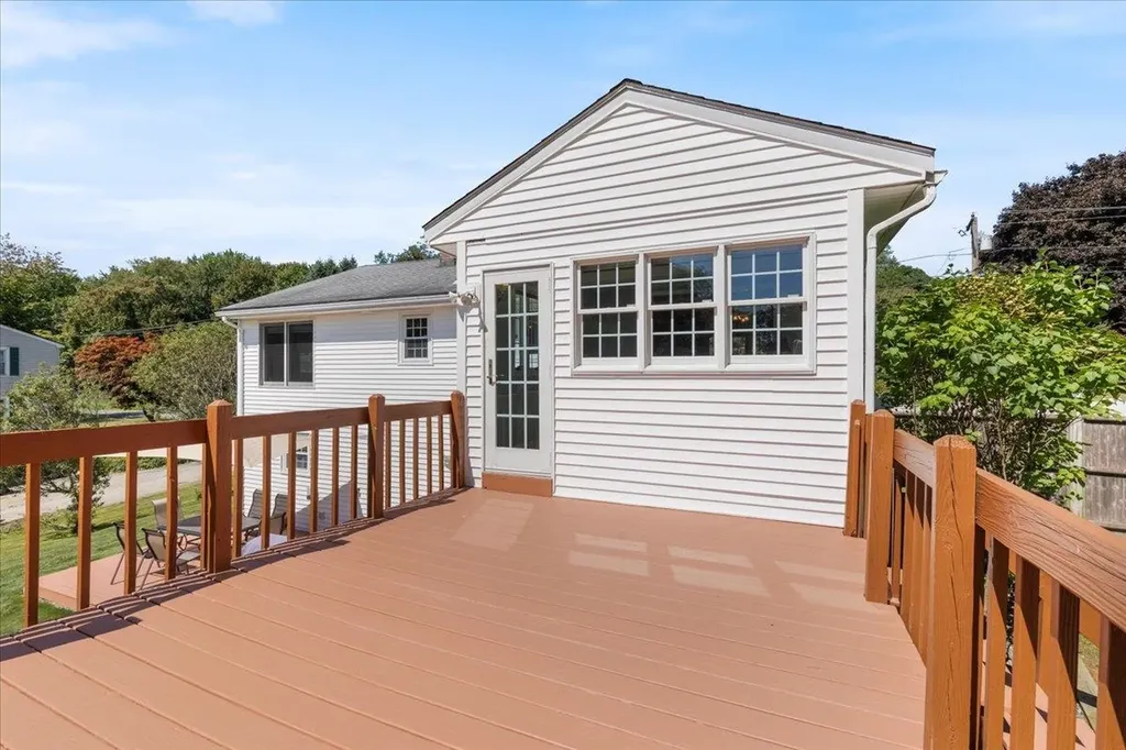 30 S Cross Road Haverhill MA 01835