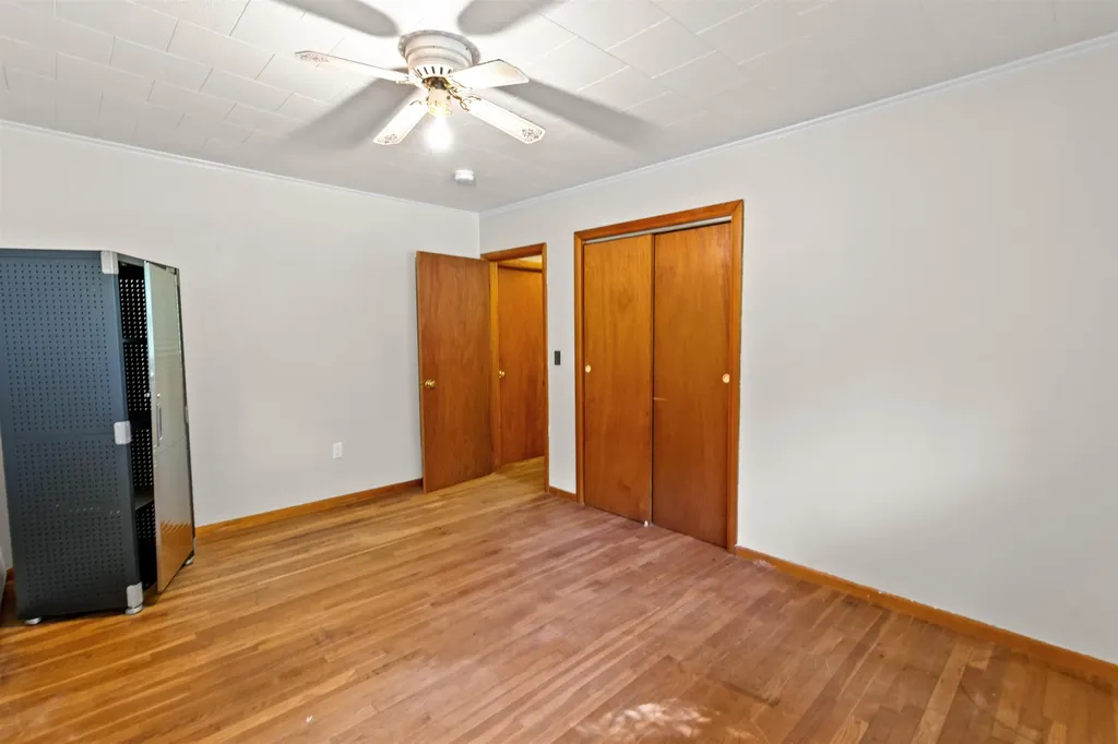 11 Maple Street Plymouth NH 03264