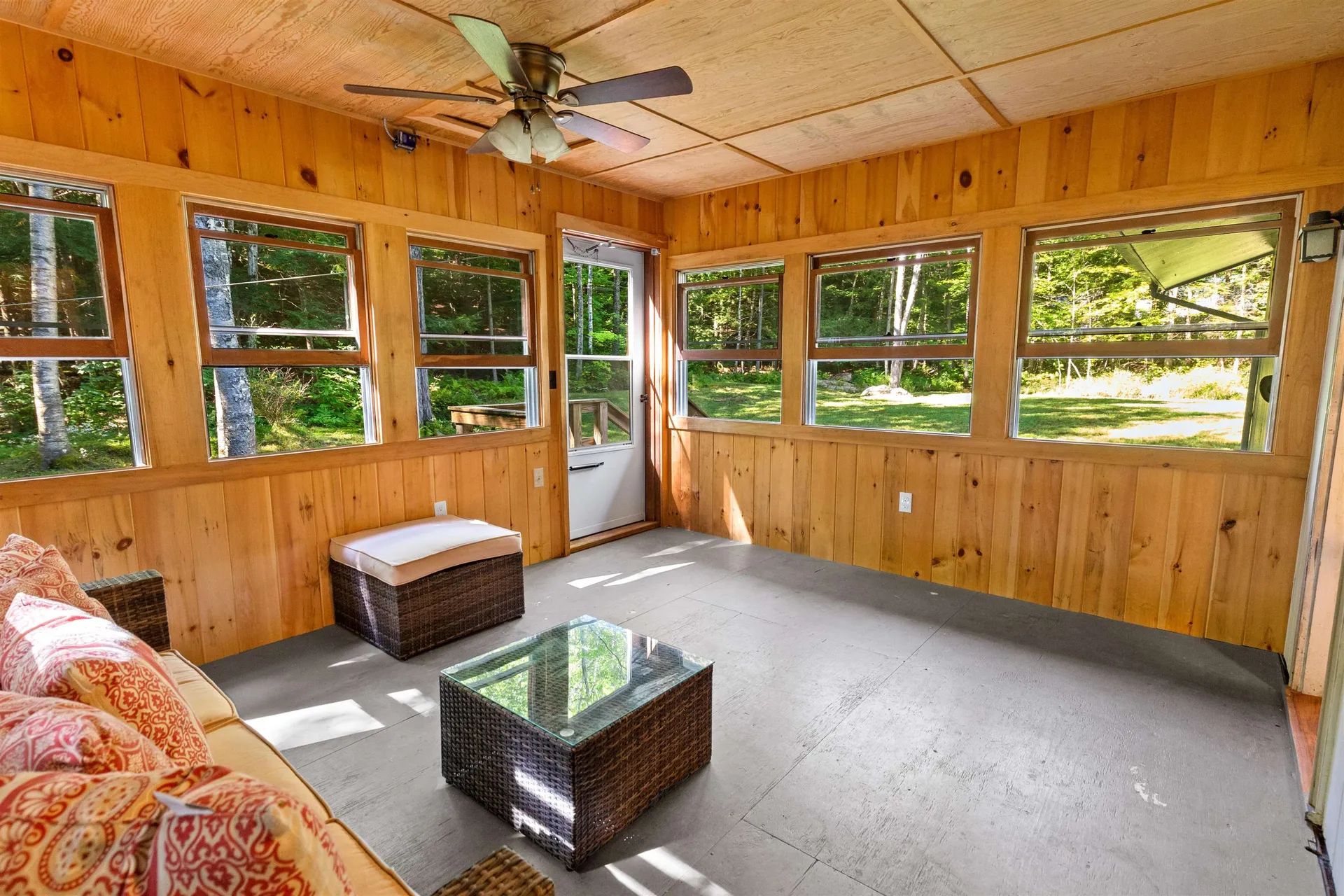 11 Maple Street Plymouth NH 03264