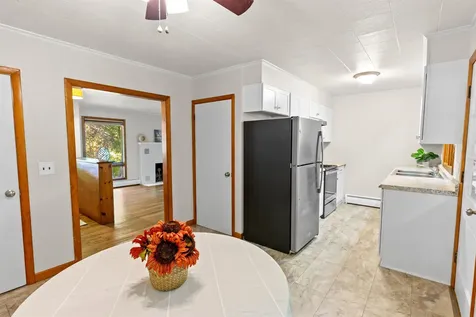 11 Maple Street Plymouth NH 03264