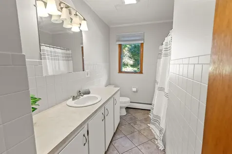 11 Maple Street Plymouth NH 03264