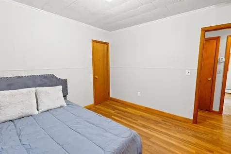 11 Maple Street Plymouth NH 03264