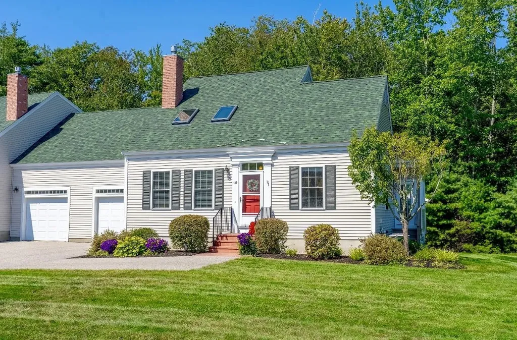 139 Sylvan Way Wells ME 04090