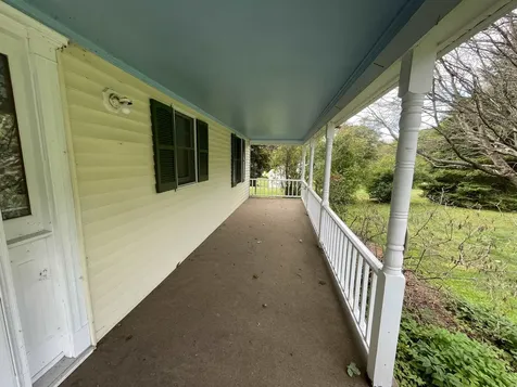 146 Brookside Drive Stamford VT 05352