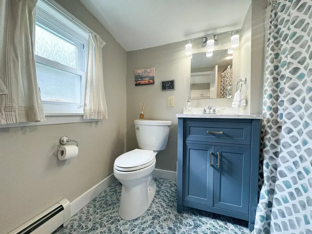 26 Clifford Street Winooski VT 05404
