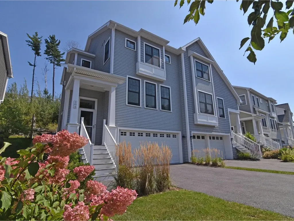 304 O'brien Farm Road South Burlington VT 05403