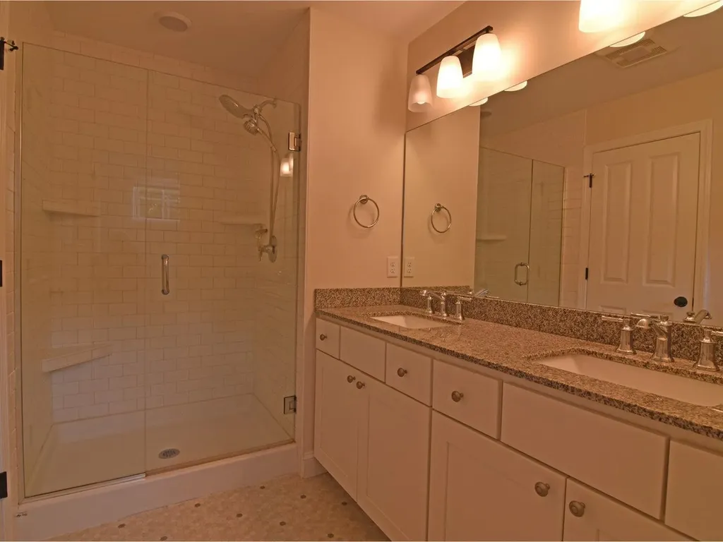 304 O'brien Farm Road South Burlington VT 05403