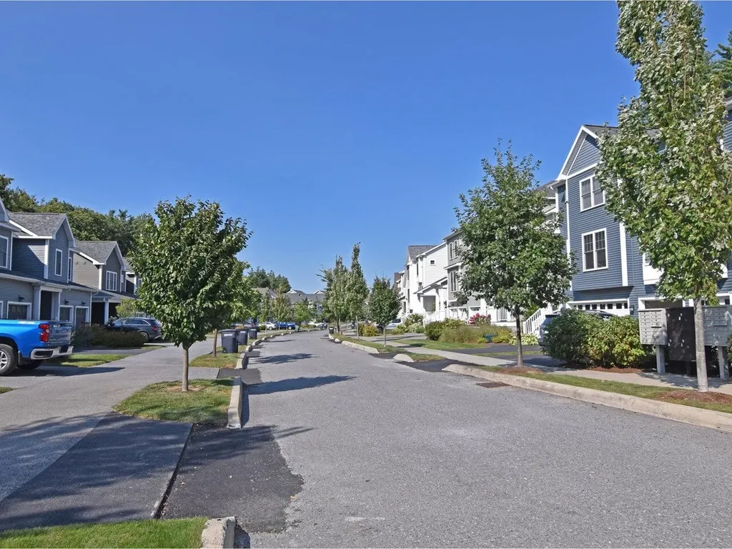 304 O'brien Farm Road South Burlington VT 05403