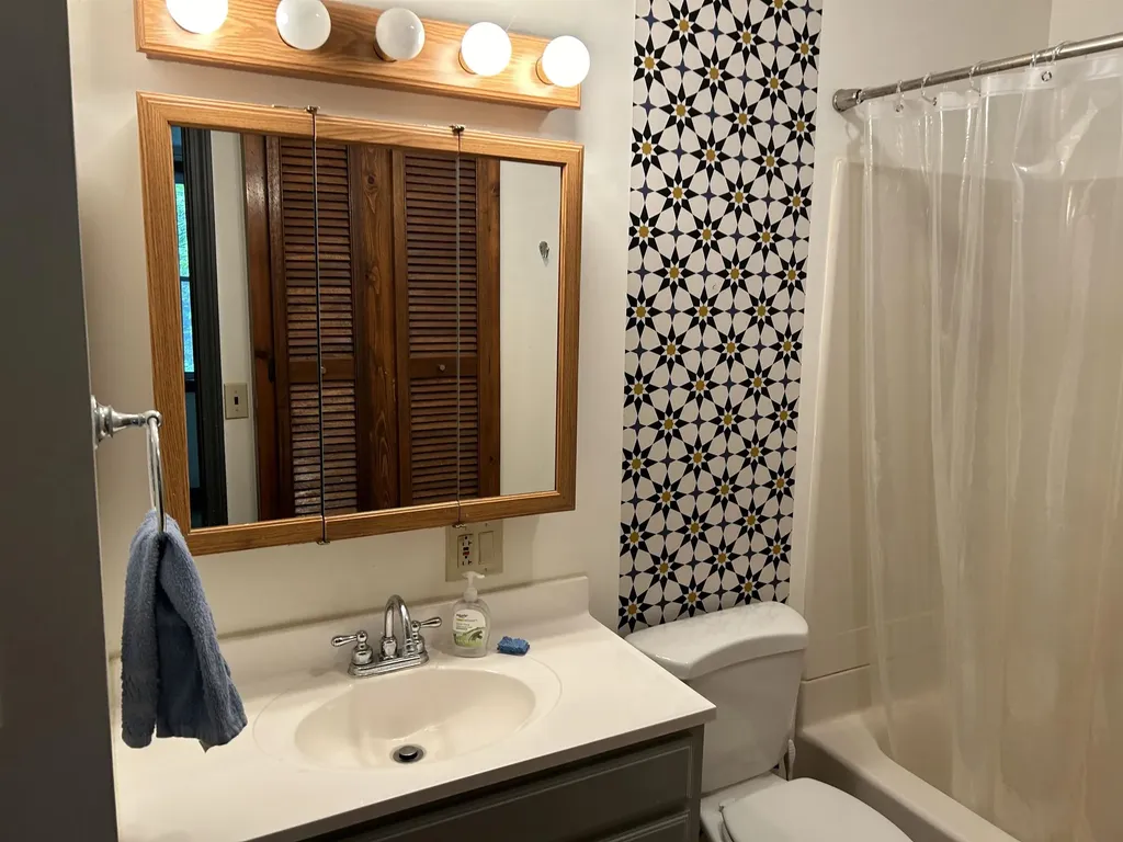 44 Chittenden Road Chittenden VT 05701