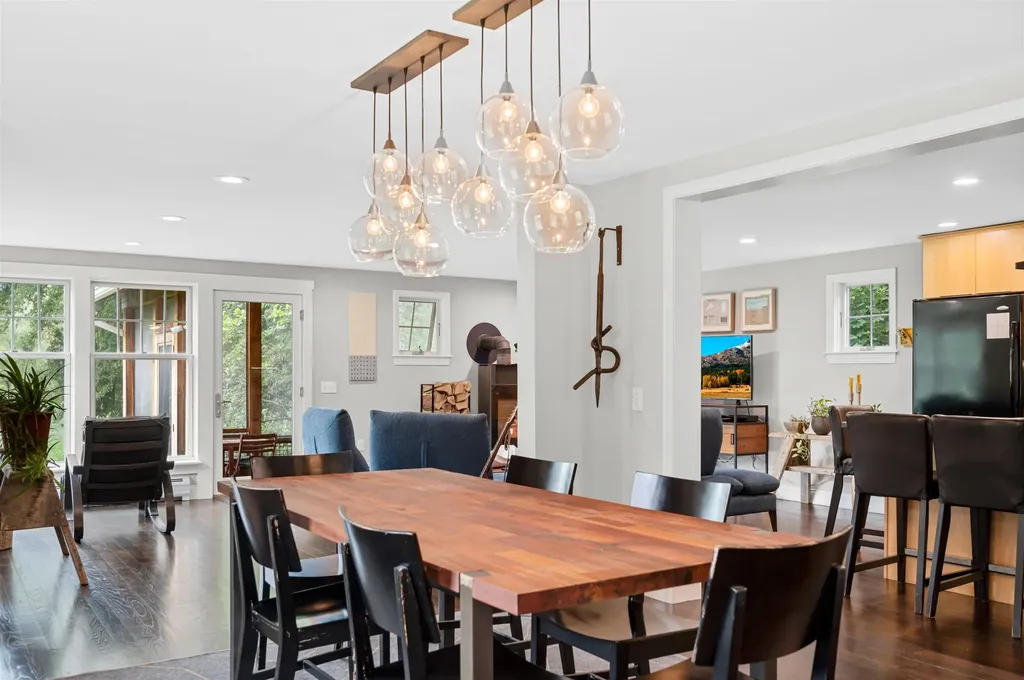 5 Healy Court Waterbury VT 05676