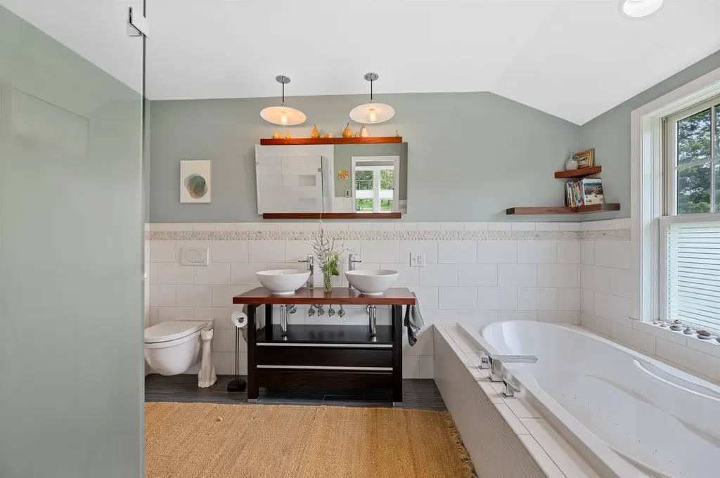 5 Healy Court Waterbury VT 05676