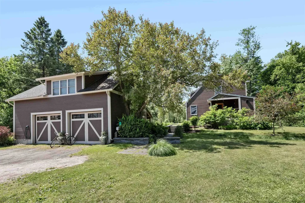 5 Healy Court Waterbury VT 05676