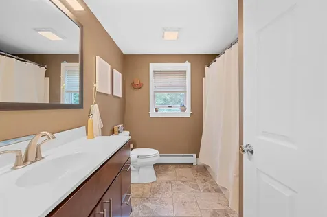 5 Healy Court Waterbury VT 05676