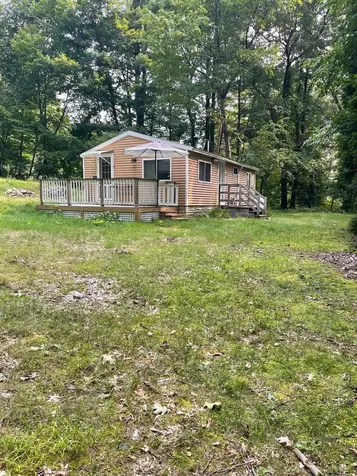 9 Bartlett Road Derry NH 03038