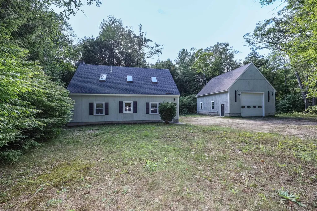 838 North Road Sutton NH 03260
