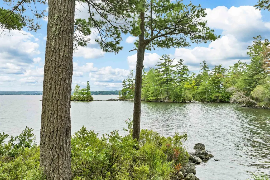 294 Bear Island Meredith NH 03253