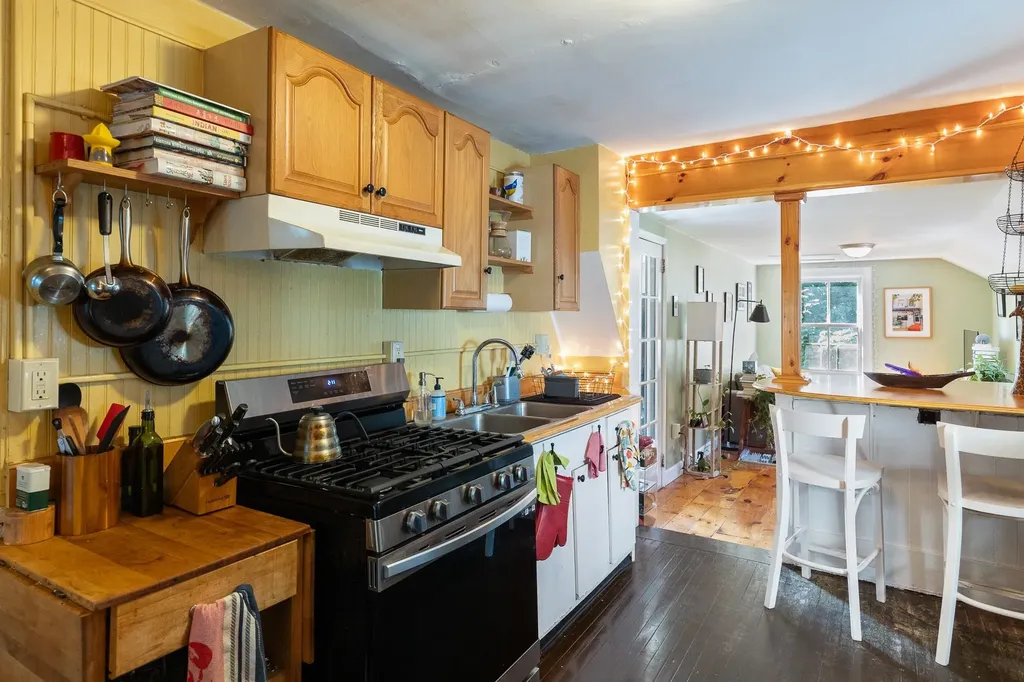 197-199 North Champlain Street Burlington VT 05401