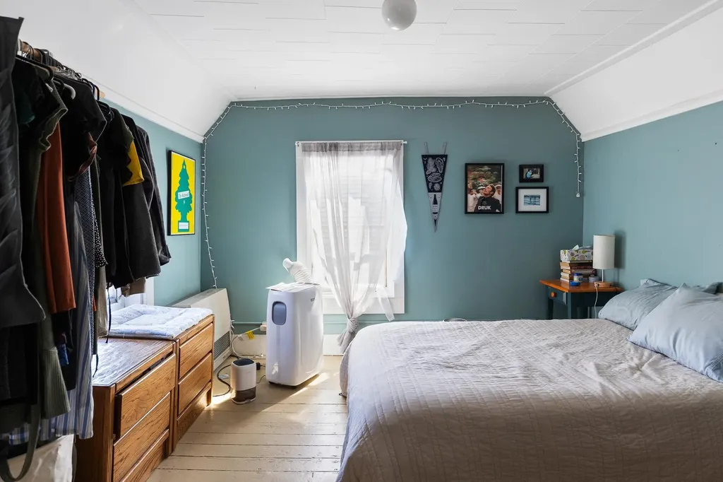 197-199 North Champlain Street Burlington VT 05401