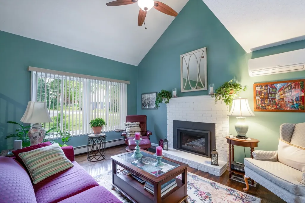 6 Temple Drive Litchfield NH 03052