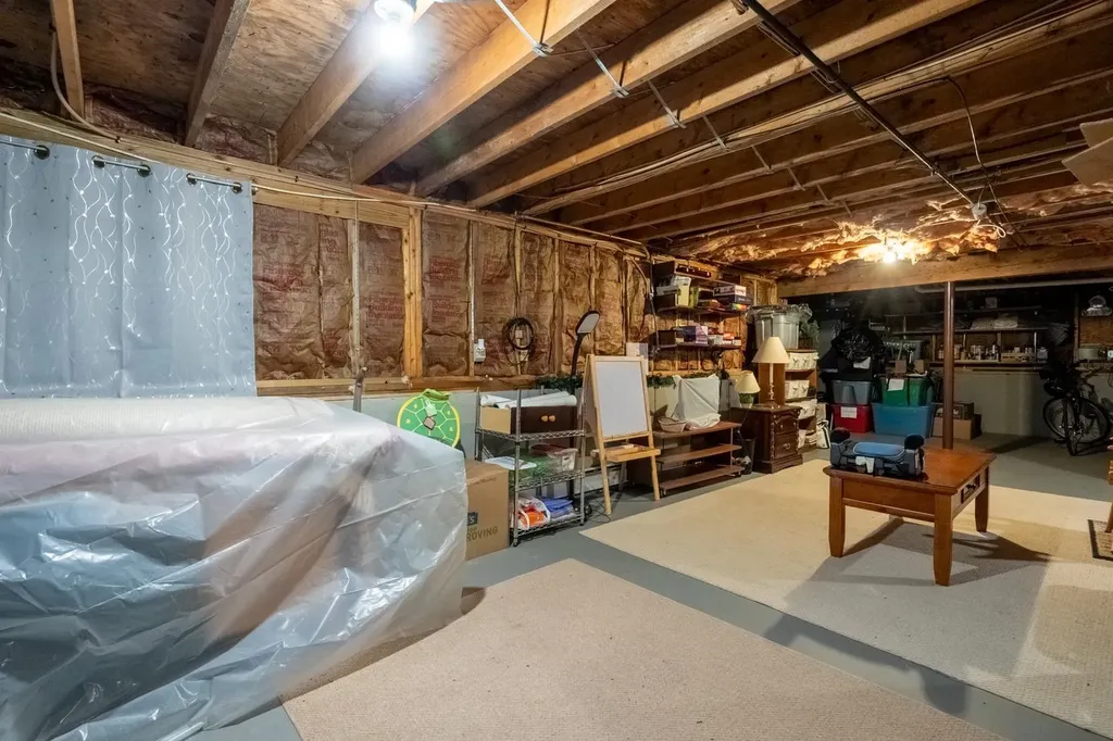 6 Temple Drive Litchfield NH 03052