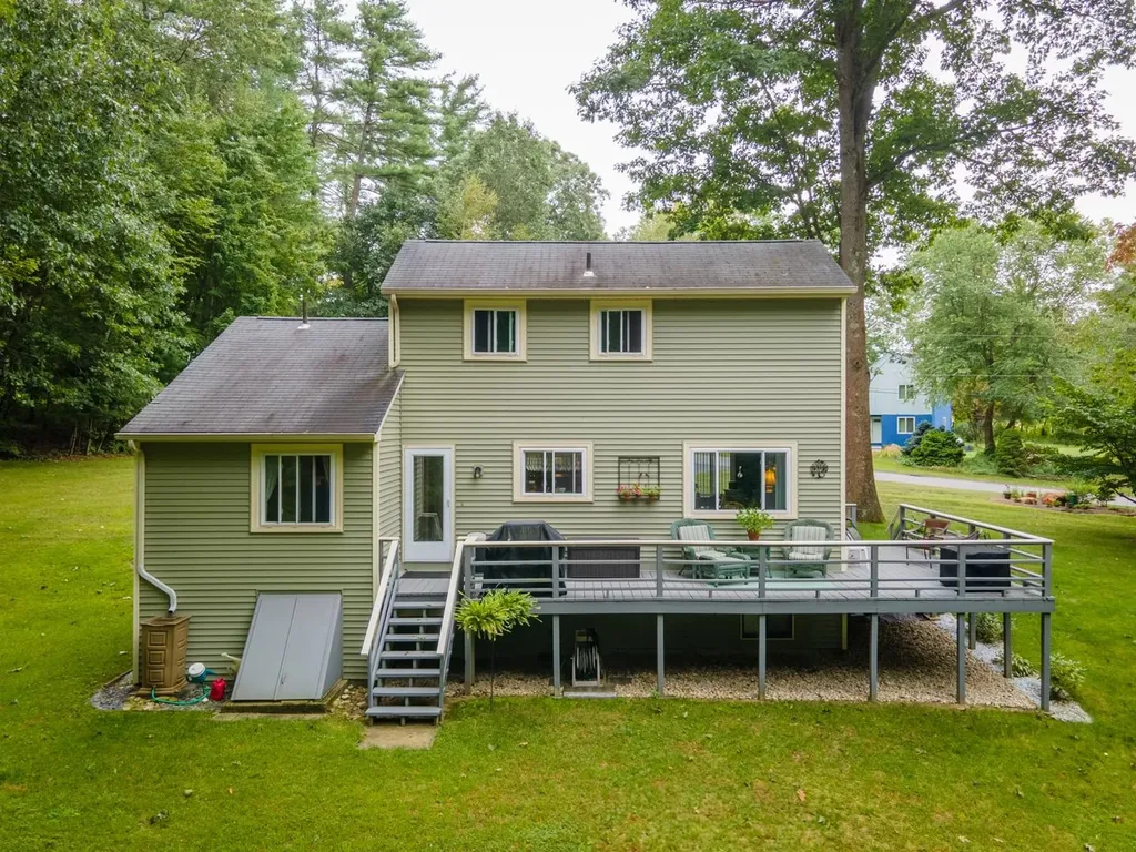 6 Temple Drive Litchfield NH 03052