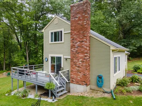 6 Temple Drive Litchfield NH 03052