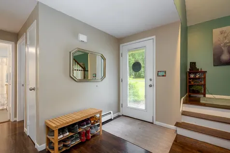 6 Temple Drive Litchfield NH 03052